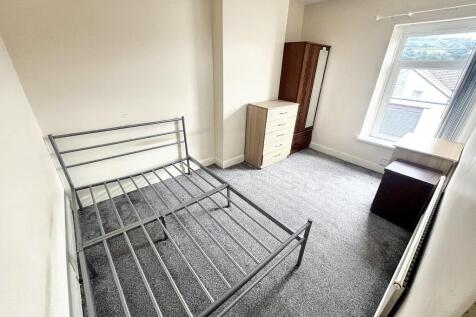 Bed1 (2)
