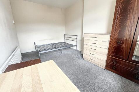 Bed12 (1)
