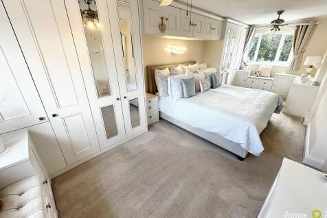 Bed1 (2)