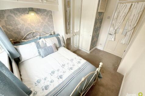 Bed22 (1)