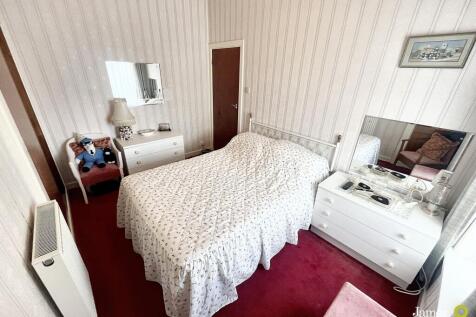 Bed12 (1)
