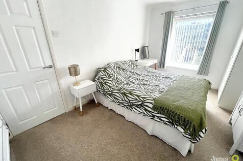 Bed3 (1)