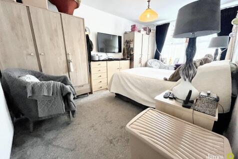 Bed1 (2)