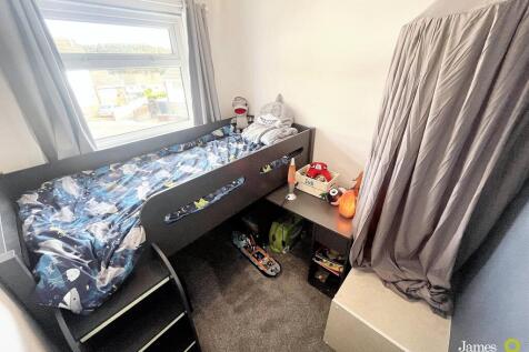 Bed3 (1)