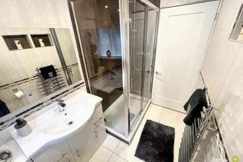 Shower2