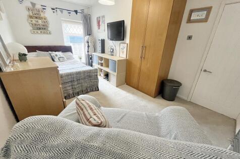 Bed12