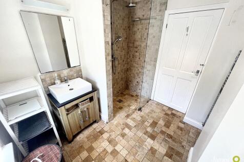 Shower2