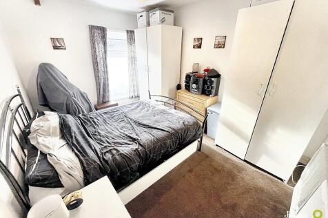 Bed1 2