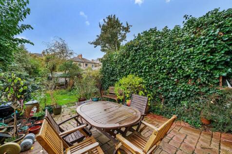 Property Image 4