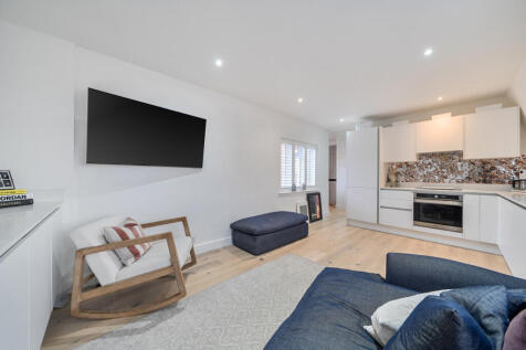 1400737-5-696e2a7...