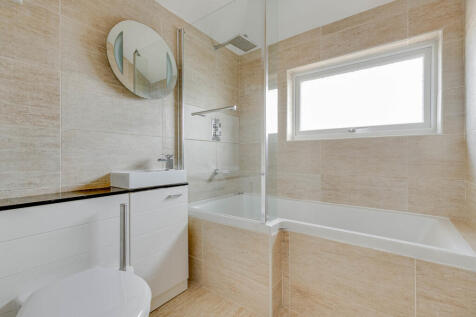 22 Blacklands Roa...