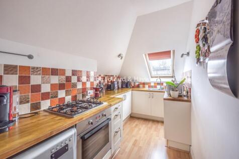 9b32ae00-793d-48f1-b