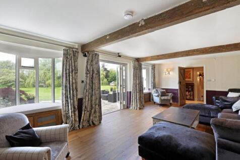 formal living c