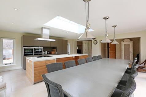 kitchen diner c