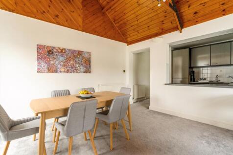 14 Boathouse Reac...