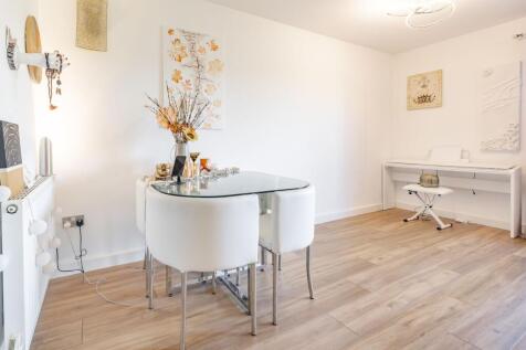 Kitchen/Living