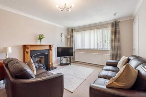 Living Room/Diner