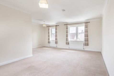 Living Room/Diner