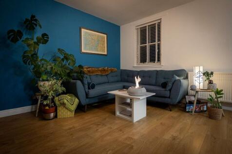 Living Room/Diner