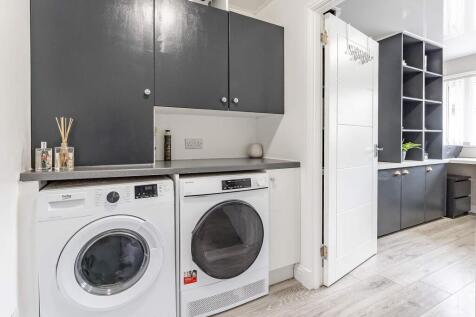 Utility Room/WC