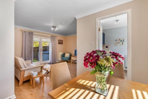 Living Room/Diner