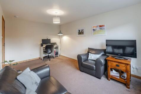 Living Room/Diner