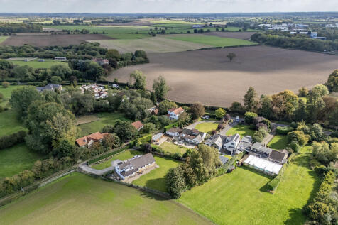 63-DJI_2025093014...