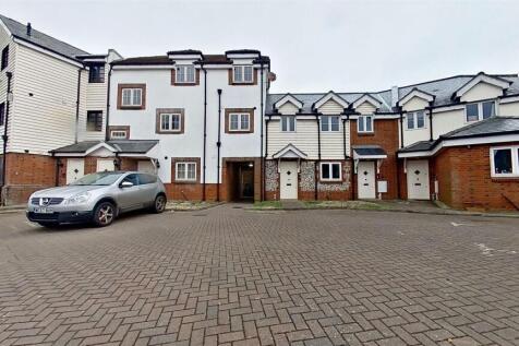 7-George-Mews-02062024_120315.jpg