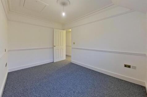 7-George-Mews-Bedroom 1.jpg