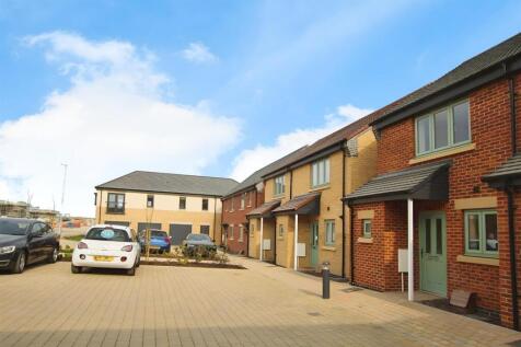 www.primechoiceproperties.co.uk car park.jpg