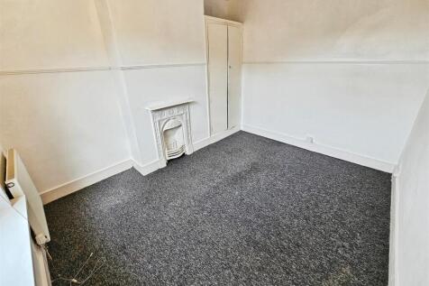 primechoiceproperties.co.uk Bedroom 2.jpg