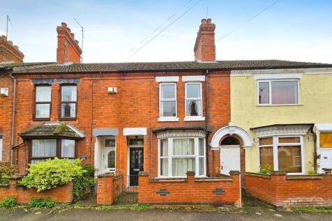 Queen-Street-Rushden-Terrace-home-best-estate-agen