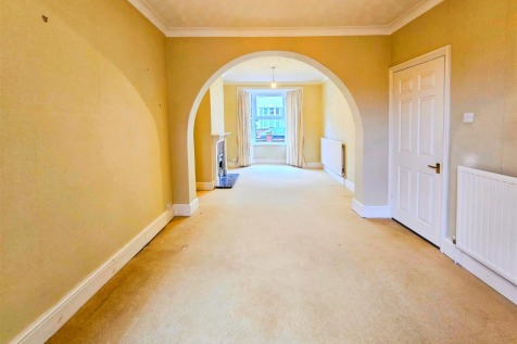 Queen-Street-Rushden-Terrace-home-best-estate-agen