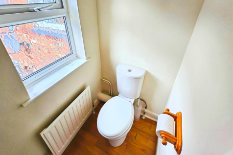 Queen-Street-Rushden-Terrace-home-best-estate-agen
