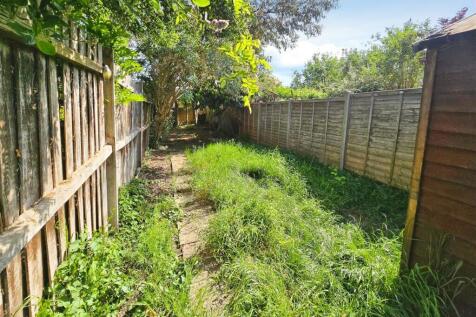 primechoiceproperties.co.uk-rear-garden.jpg