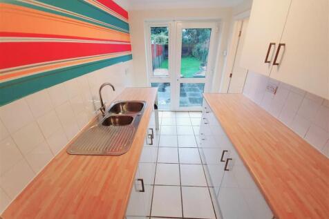 Kitchen 1.jpg