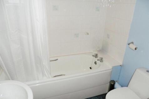 BathroomAshleigh House-Rushden-Kettering-1 Bedroom