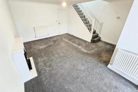 3-bed-semi-detached-house-rushden-aintree-drive-fr