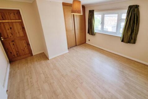 Dayton Street, Rushden, Main Bedroom, 2 bedroom ho
