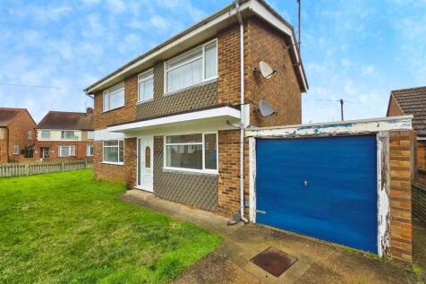 prime-choice-rushden-best-estate-agents-hilary-roa