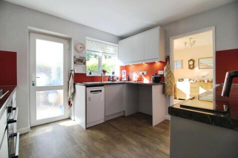Fitted Kitchen