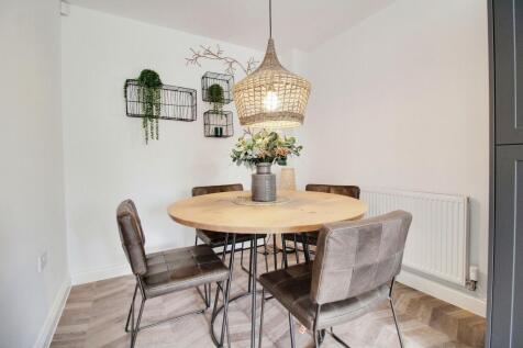 show home breakfast