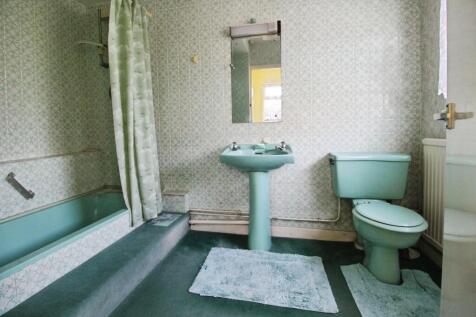 Ground Floor Bathroom