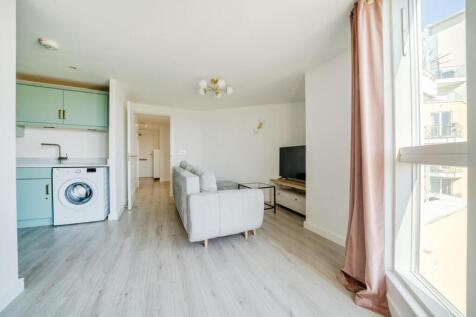 Property Image 9