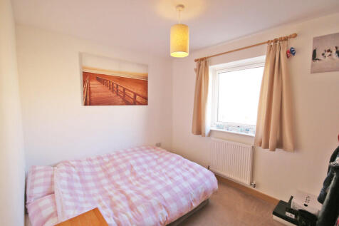 2nd Bedroom (6)