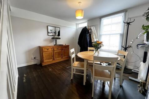 Dining Room.. 