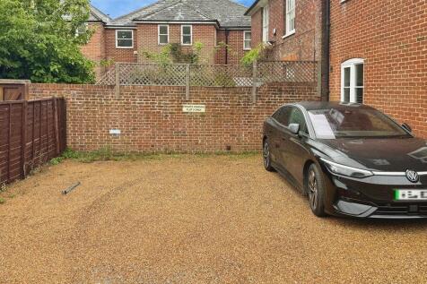 Parking Space Ava...