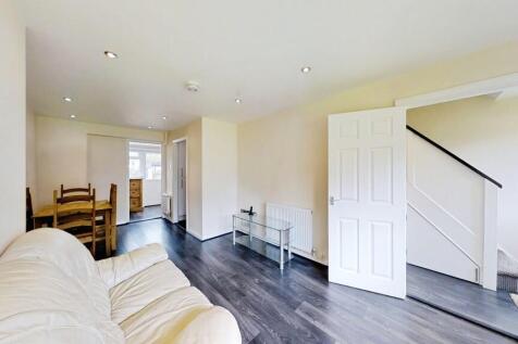 7a5c3d4b-EP3AhGQZ...