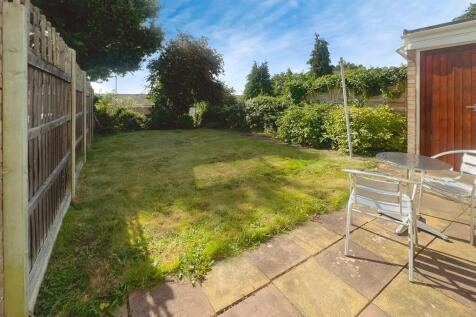 f5227301-Garden 2...