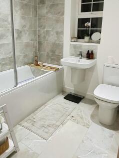 Upstairs bathroom